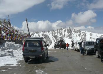 Jeep Safari Monastery and Nubra Valley